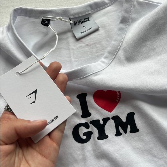 Gymshark I❤️Gym T-Shirt • NWT • Sold Out! - Picture 5 of 5